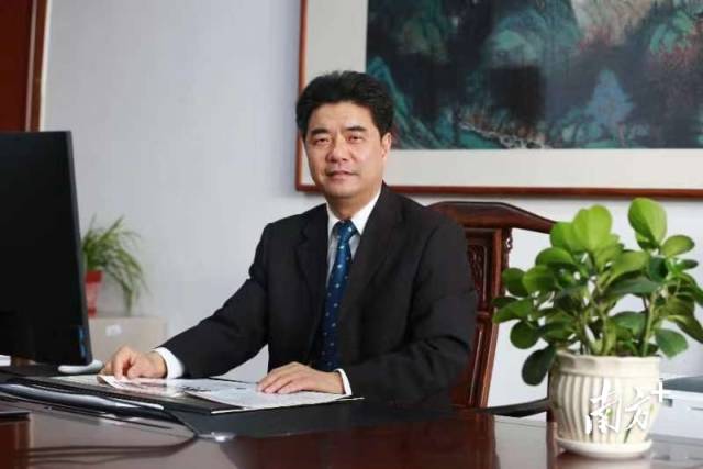 华体会·官方版网站登录入口党委书记胡钦太。