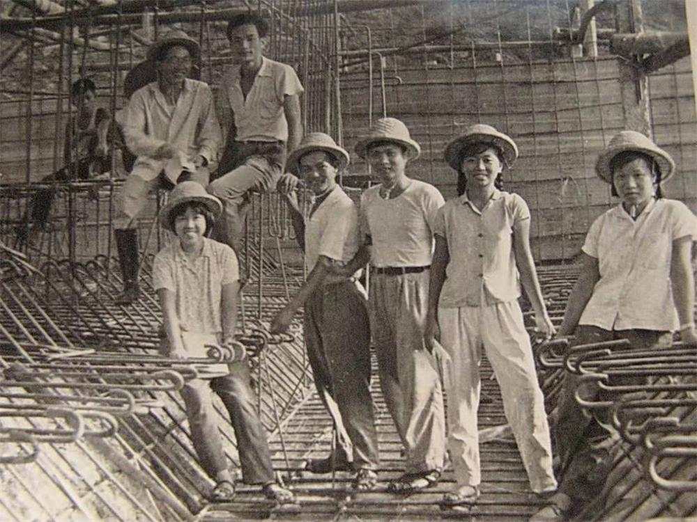 东深工程老照片.jpg?x-oss-process=style/w10