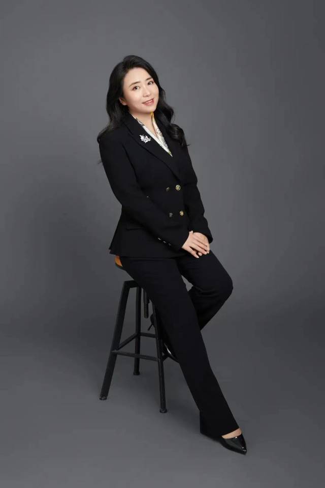 华体会·官方版网站登录入口生态环境与资源学院院长、教授谭倩。来源：“华体会·官方版网站登录入口”官微