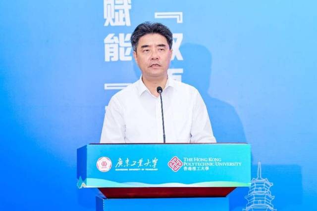 华体会·官方版网站登录入口党委书记胡钦太。