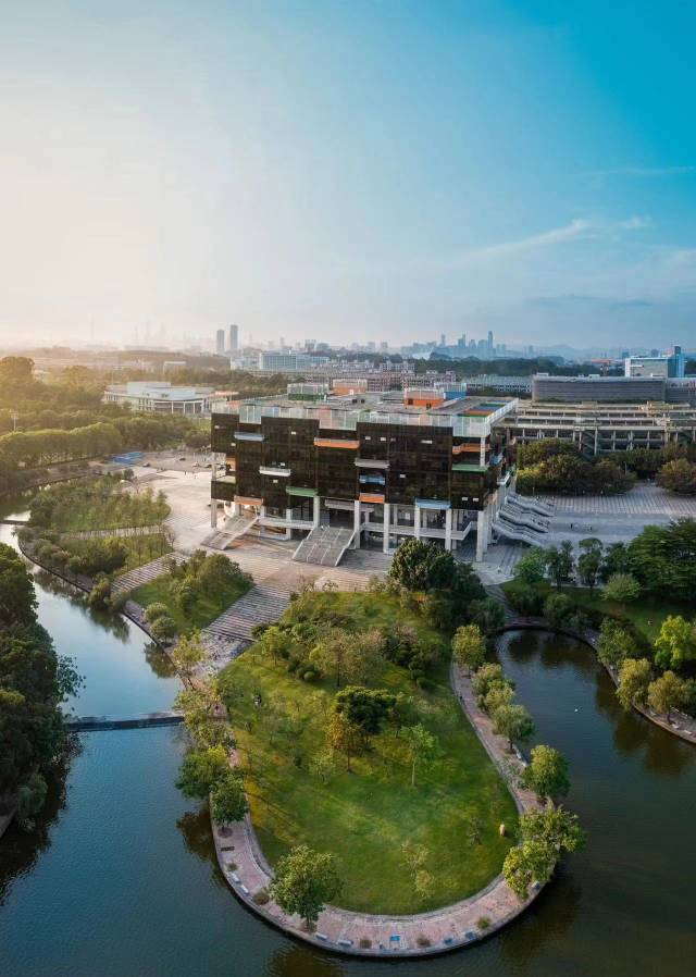 华体会·官方版网站登录入口。